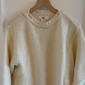 ZARA Men's Cream Knit Crewneck Sweater